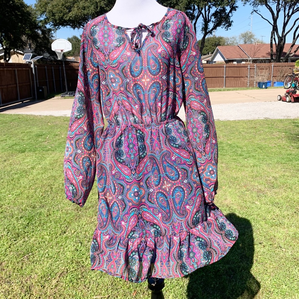 One Clothing M Paisley Dress